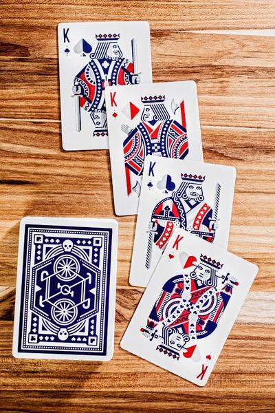 DKNG Playing Cards 価格比較